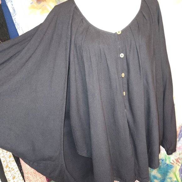 Free People Black Button-Down Cape/Poncho Flowing Long-Sleeve Top - XS - Picture 5 of 9